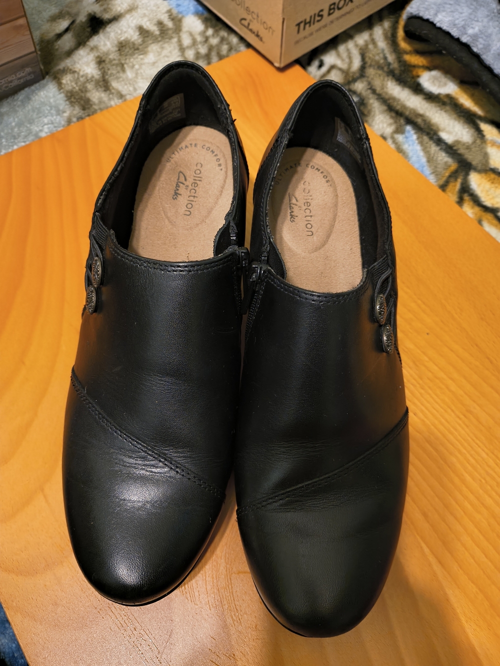 Clarks Collection Black Leather Slip-On Women’s Shoes